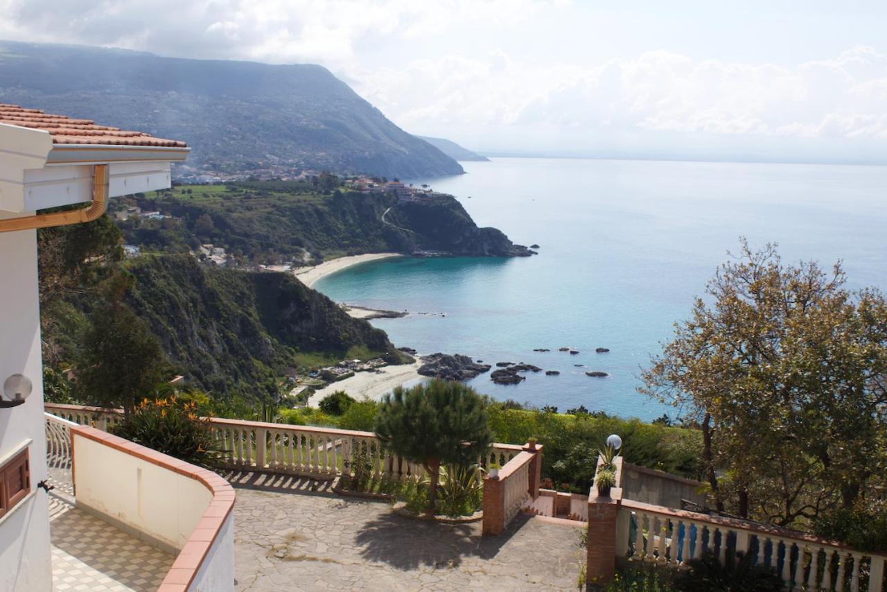Villamargherita Capo Vaticano Eksteriør billede