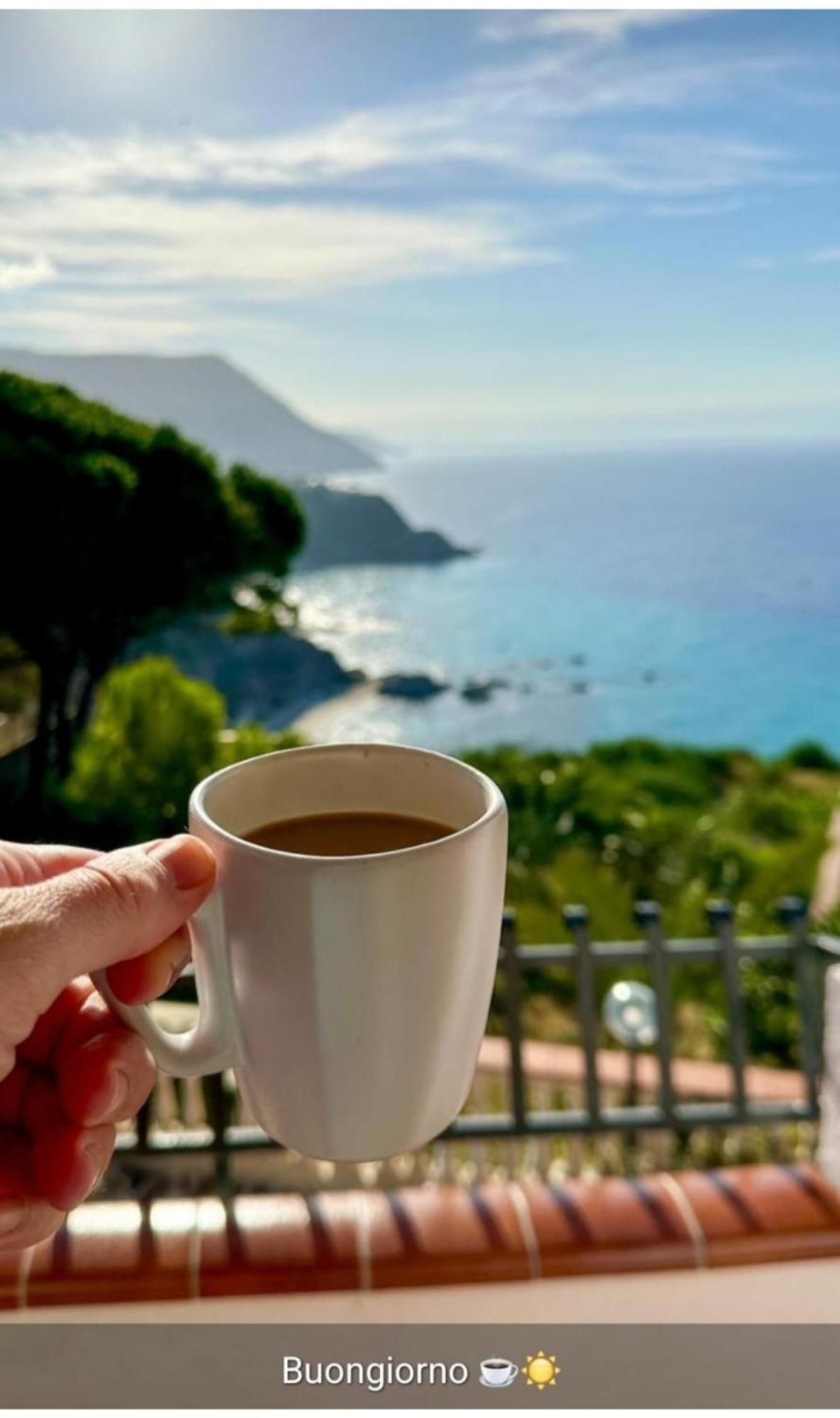 Villamargherita Capo Vaticano Eksteriør billede